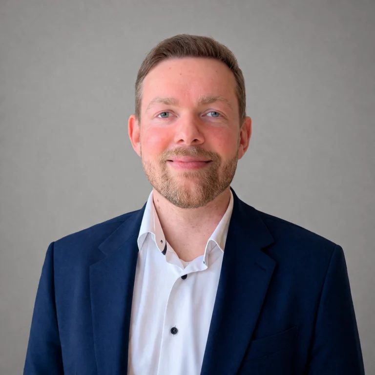 Porträt von Adrian Weber